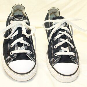 Converse All Star Youth Size 2 Black Low Top Sneakers - 3J235